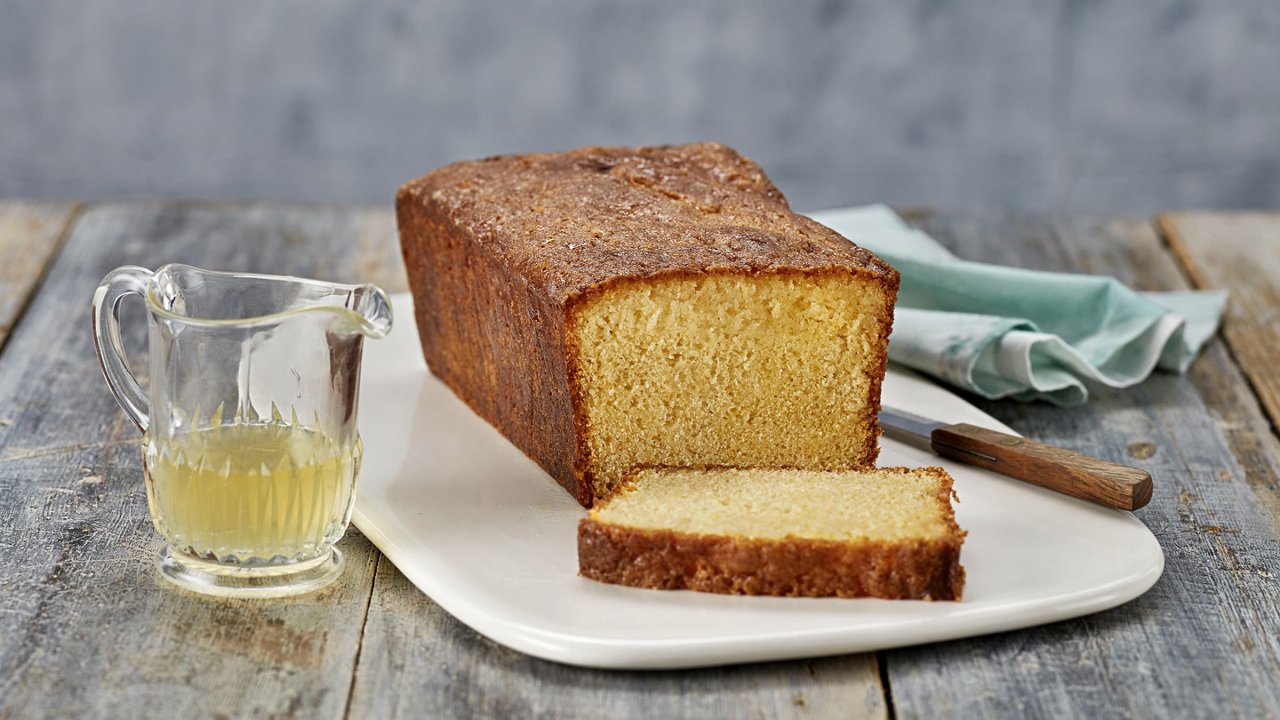 Lemon Syrup Cake CSR Sugar